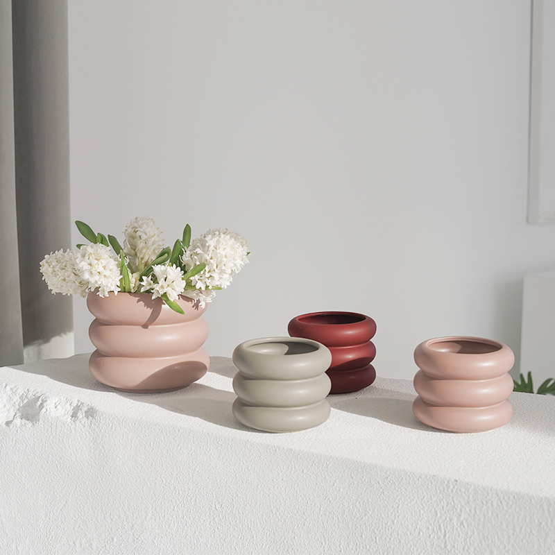 Stylish Wave Design Plant Pots-